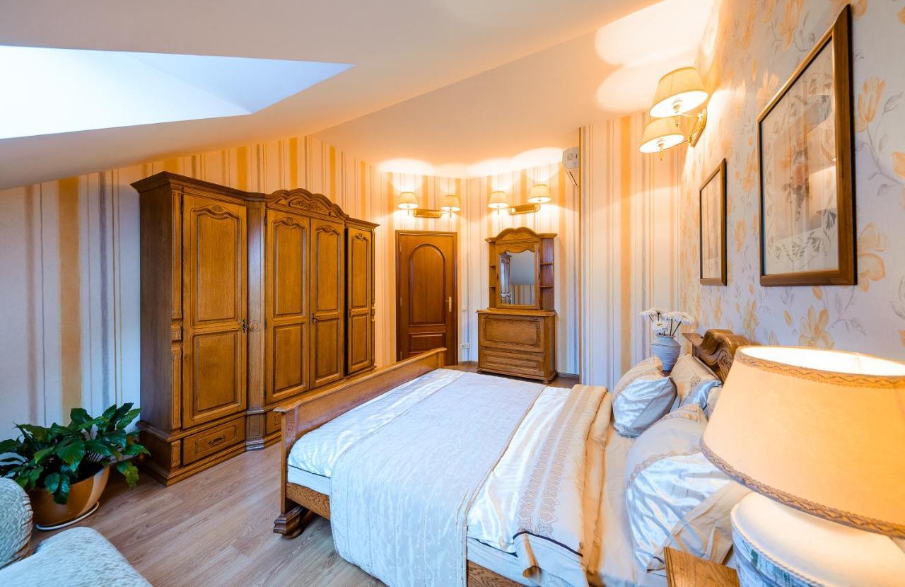 Boutique Apart-Hotel Sherborne Kiev Exteriör bild