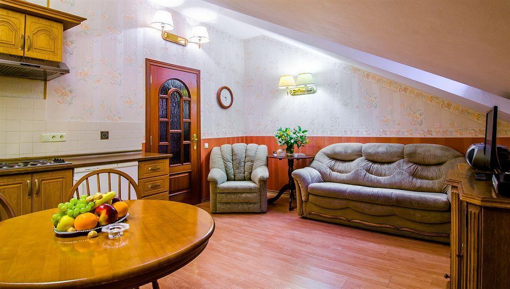 Boutique Apart-Hotel Sherborne Kiev Exteriör bild