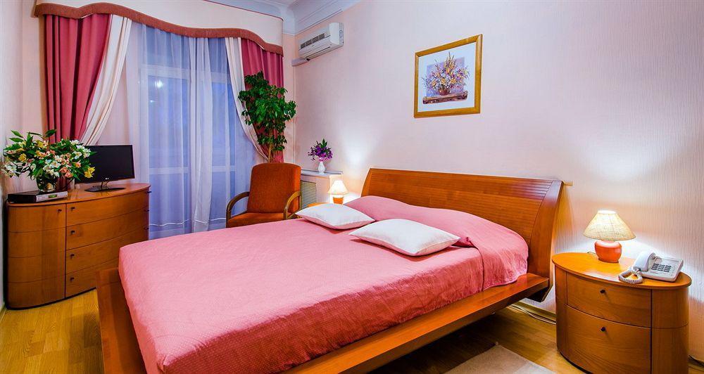 Boutique Apart-Hotel Sherborne Kiev Exteriör bild