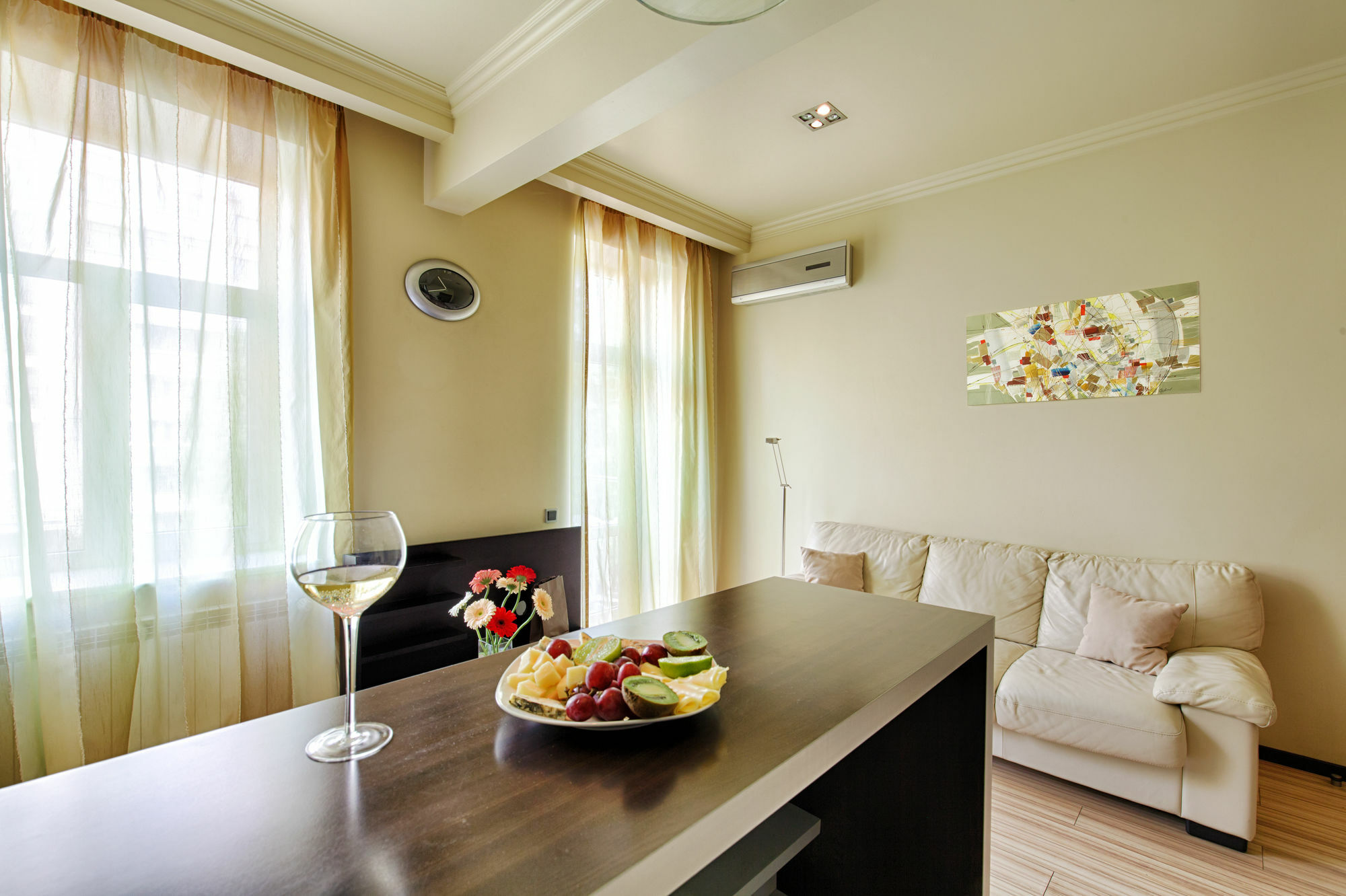 Boutique Apart-Hotel Sherborne Kiev Exteriör bild